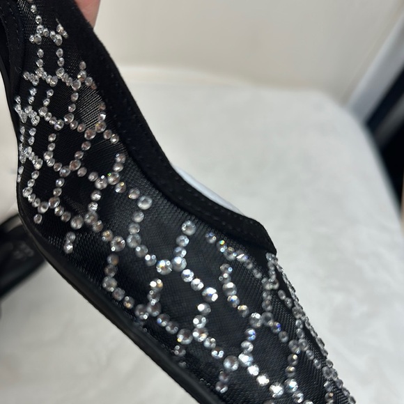 A New Day Black and White Geometric Heels Slingback - Picture 8 of 13